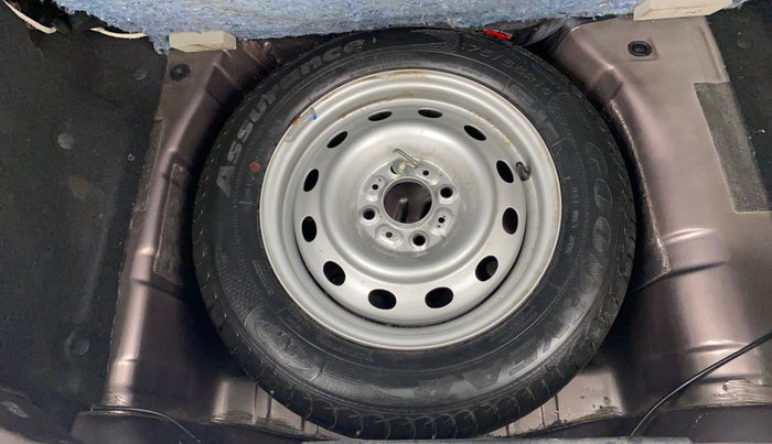 2016 Tata Tiago XZ PETROL, Petrol, Manual, 37,712 km, Spare Tyre