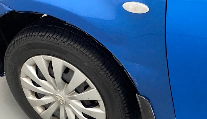 2011 Toyota Etios Liva G, Petrol, Manual, 74,587 km, Left fender - Slightly dented