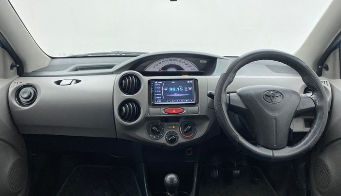 2011 Toyota Etios Liva G, Petrol, Manual, 74,587 km, Dashboard