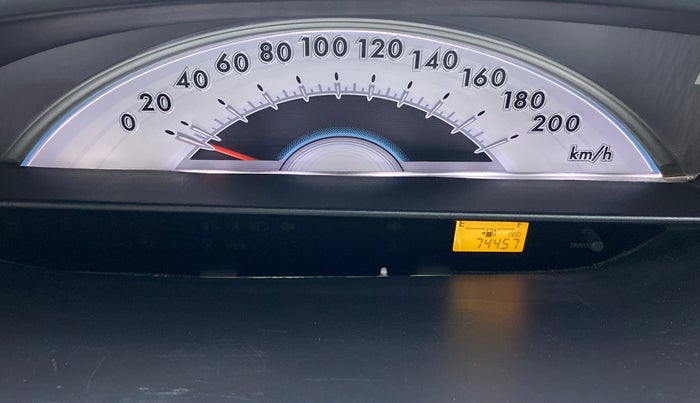 2011 Toyota Etios Liva G, Petrol, Manual, 74,587 km, Odometer Image
