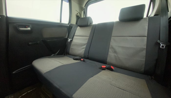 2013 Maruti Wagon R 1.0 LXI CNG, CNG, Manual, 79,617 km, Right Side Rear Door Cabin