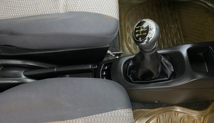 2013 Maruti Wagon R 1.0 LXI CNG, CNG, Manual, 79,617 km, Gear Lever