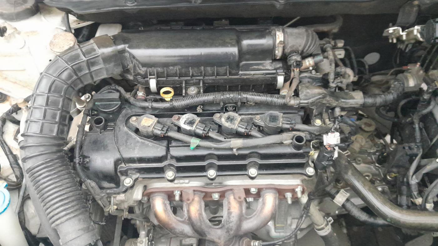 2021 Maruti Swift VXI, Petrol, Manual, 24,780 km, Engine View