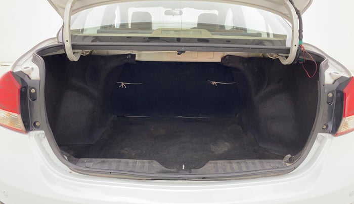 2016 Maruti Ciaz VDI+ SHVS, Diesel, Manual, 66,186 km, Boot Inside