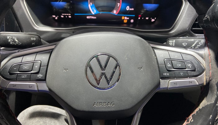 2022 Volkswagen TAIGUN TOPLINE 1.0 TSI MT, Petrol, Manual, 65,699 km, Adaptive Cruise Control