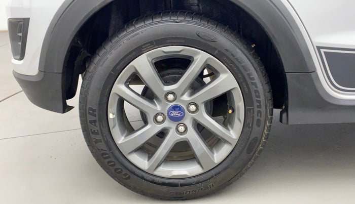 2018 Ford FREESTYLE TITANIUM PLUS 1.2 PETROL, Petrol, Manual, 7,993 km, Right Rear Wheel