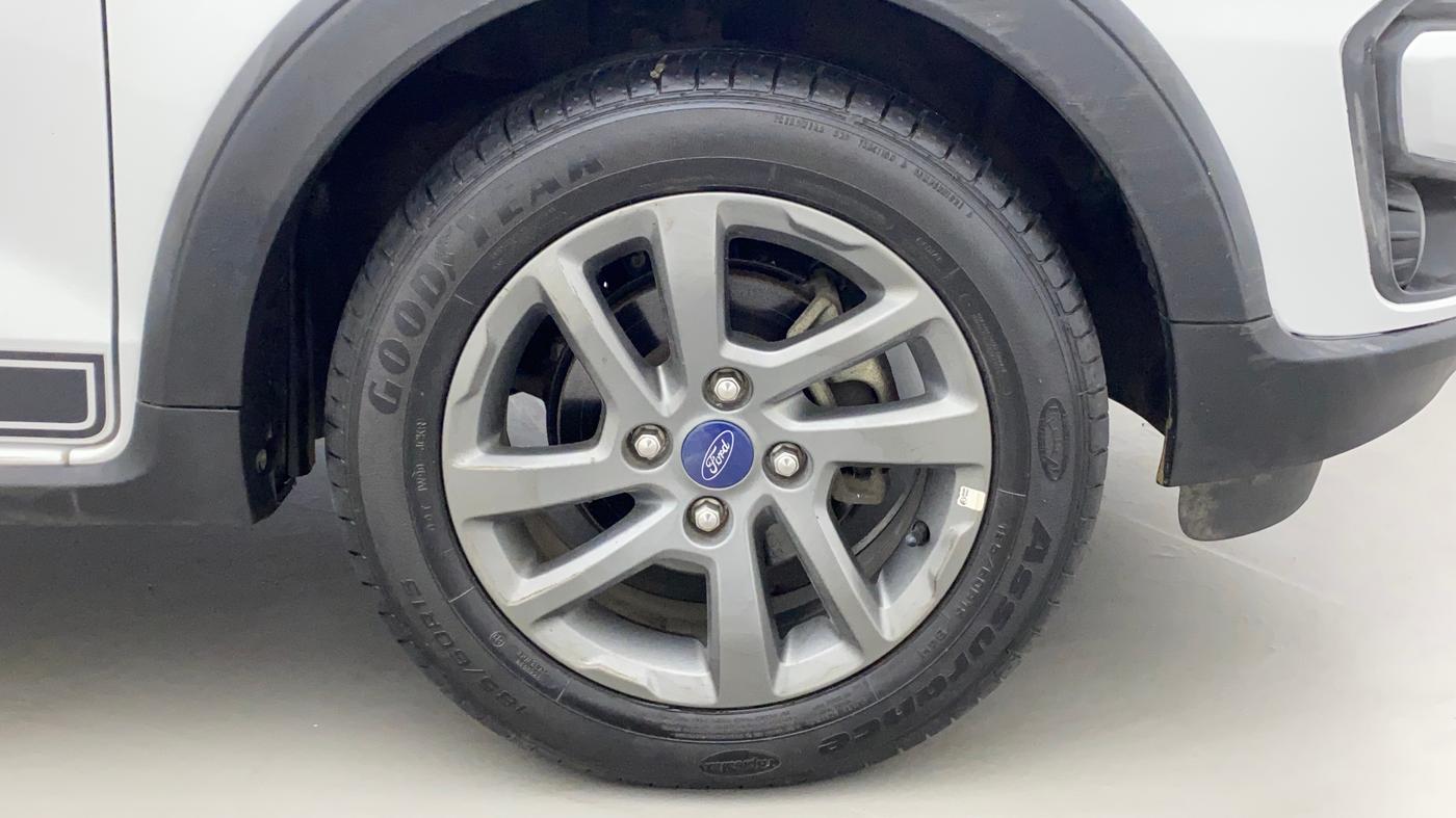 2018 Ford FREESTYLE TITANIUM PLUS 1.2 PETROL, Petrol, Manual, 7,993 km, Right Front Wheel