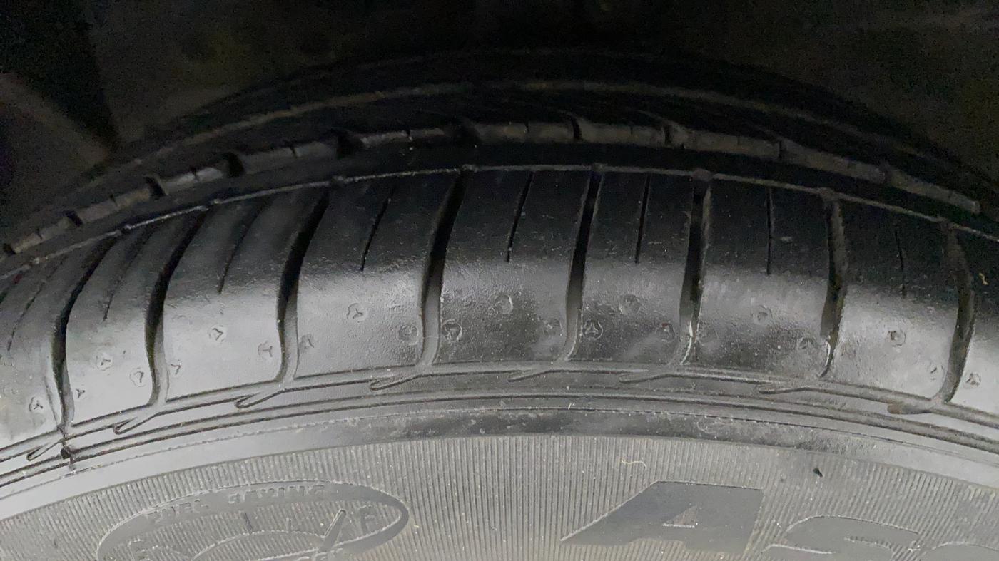 2018 Ford FREESTYLE TITANIUM PLUS 1.2 PETROL, Petrol, Manual, 7,993 km, Left Front Tyre Tread