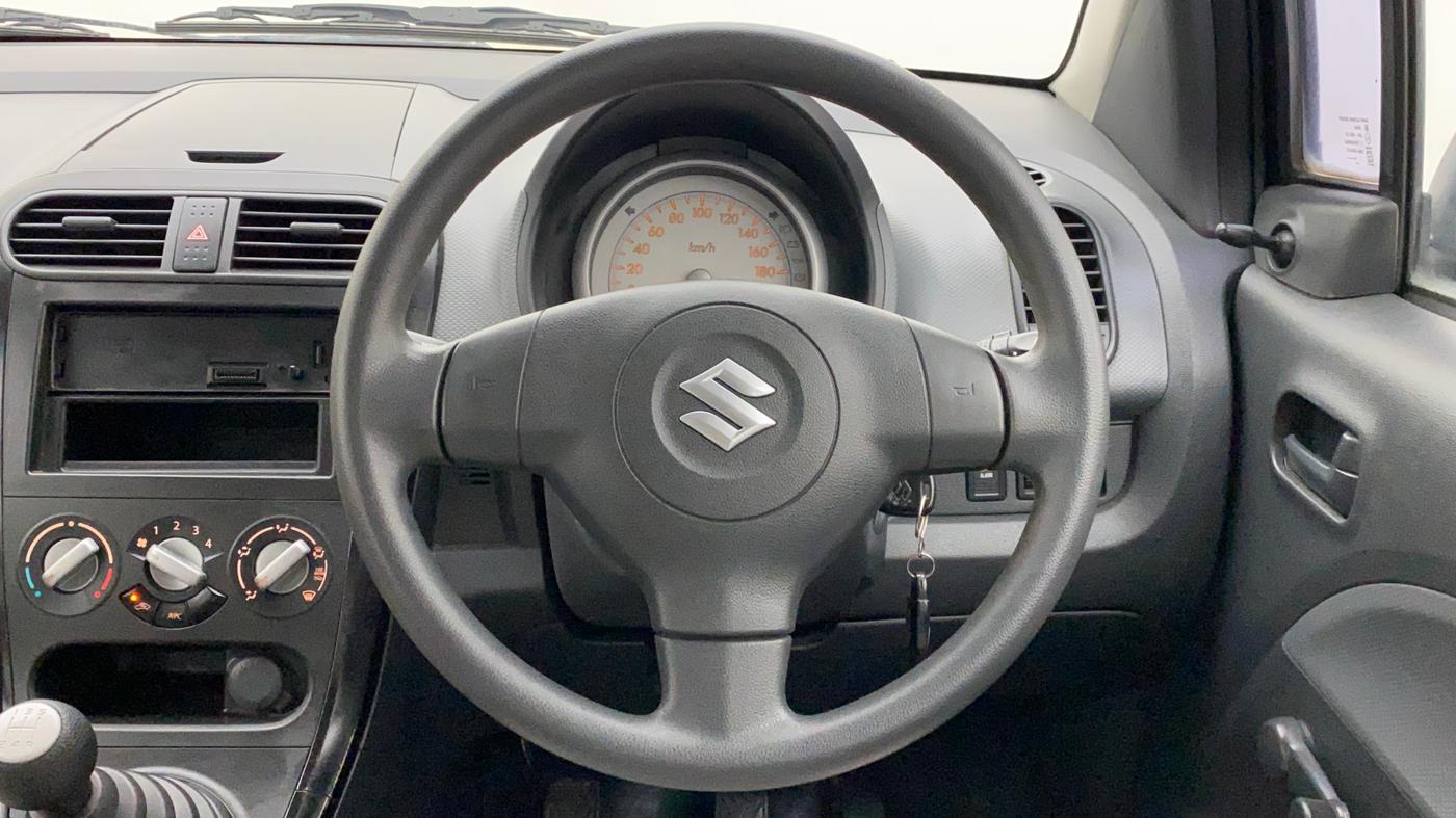 2010 Maruti Ritz LXI, Petrol, Manual, 10,694 km, Steering Wheel Close Up