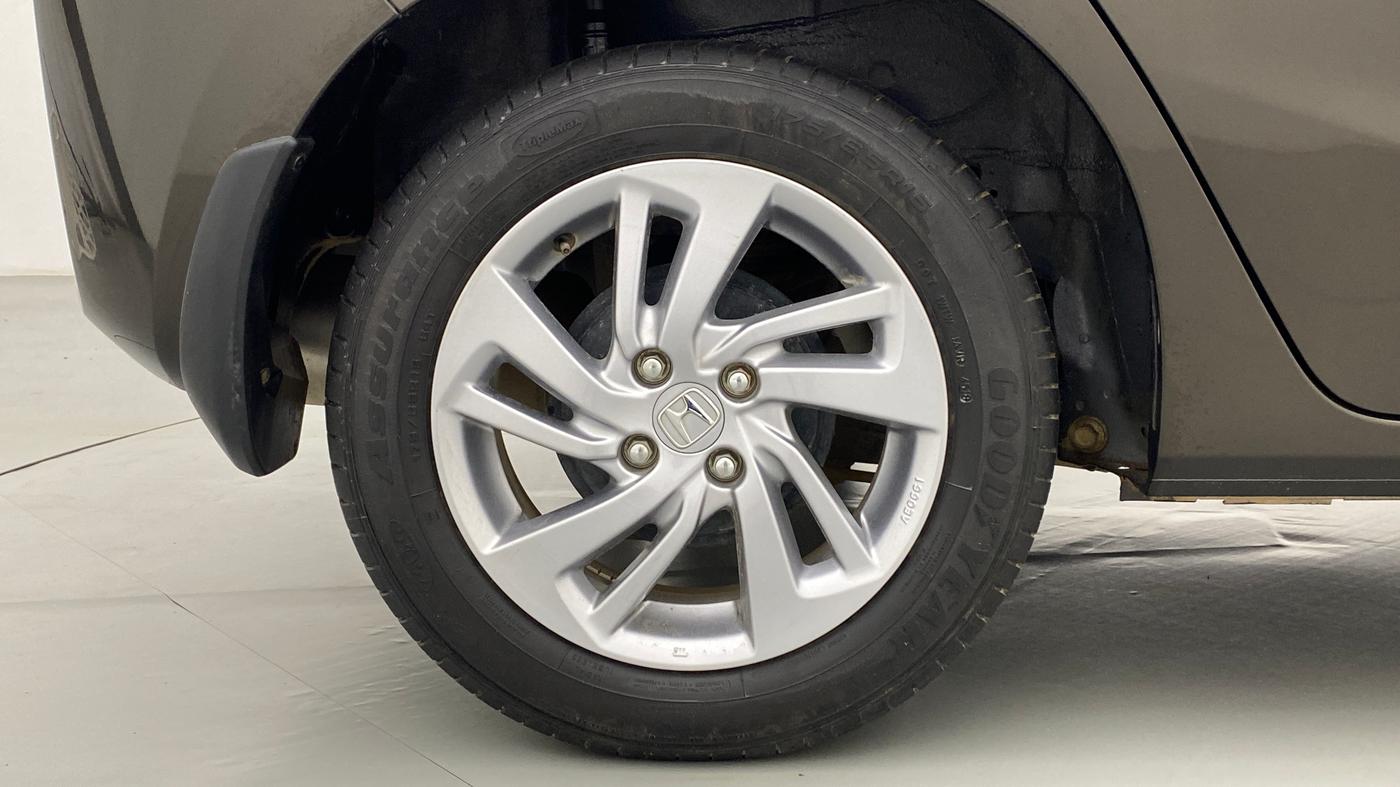 2019 Honda Jazz VX  1.2, Petrol, Manual, 19,360 km, Right Rear Wheel