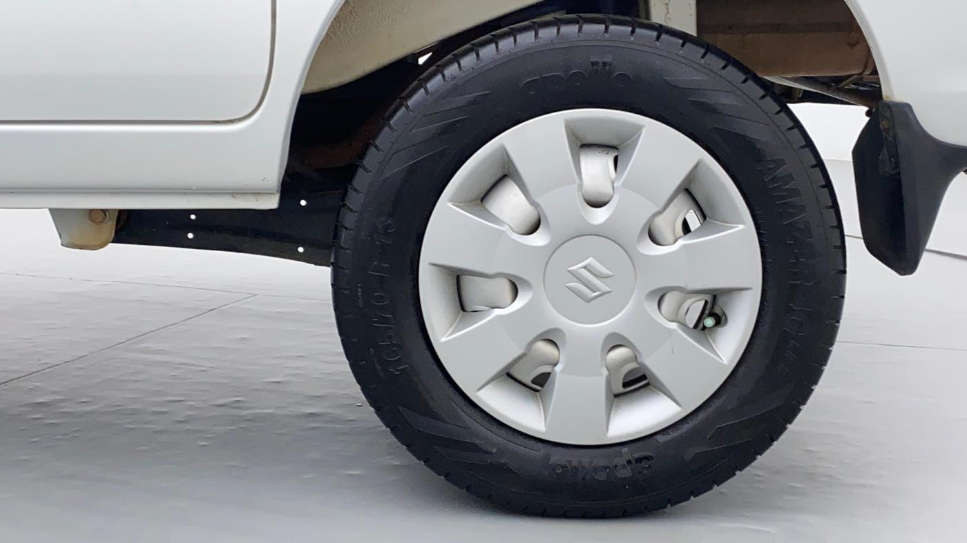 2018 Maruti Eeco 5 STR WITH AC PLUSHTR, Petrol, Manual, 31,655 km, Left Rear Wheel