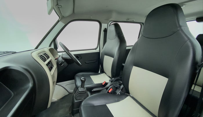 2018 Maruti Eeco 5 STR WITH AC PLUSHTR, Petrol, Manual, 31,655 km, Right Side Front Door Cabin