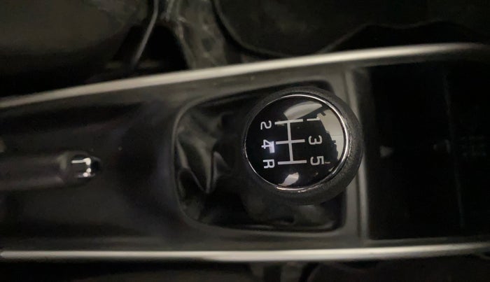 2016 Maruti Baleno DELTA PETROL 1.2, Petrol, Manual, 42,836 km, Gear Lever