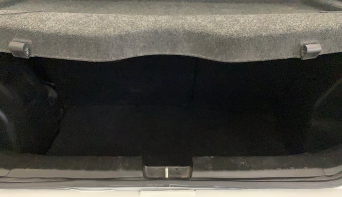 2016 Maruti Baleno DELTA PETROL 1.2, Petrol, Manual, 42,836 km, Boot Inside