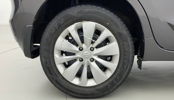 2017 Maruti Baleno DELTA CVT PETROL 1.2, Petrol, Automatic, 44,626 km, Right Rear Wheel