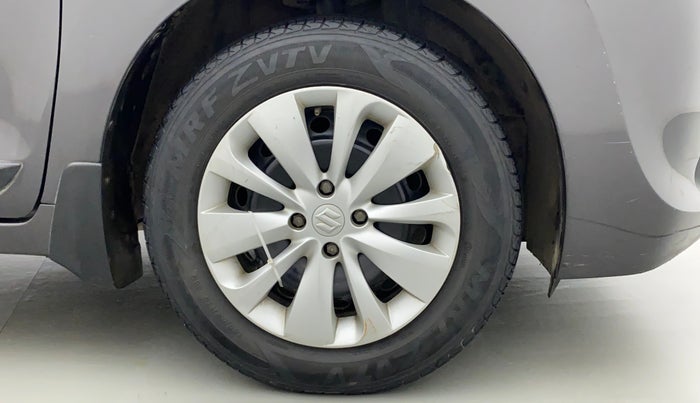 2017 Maruti Baleno DELTA CVT PETROL 1.2, Petrol, Automatic, 44,626 km, Right Front Wheel