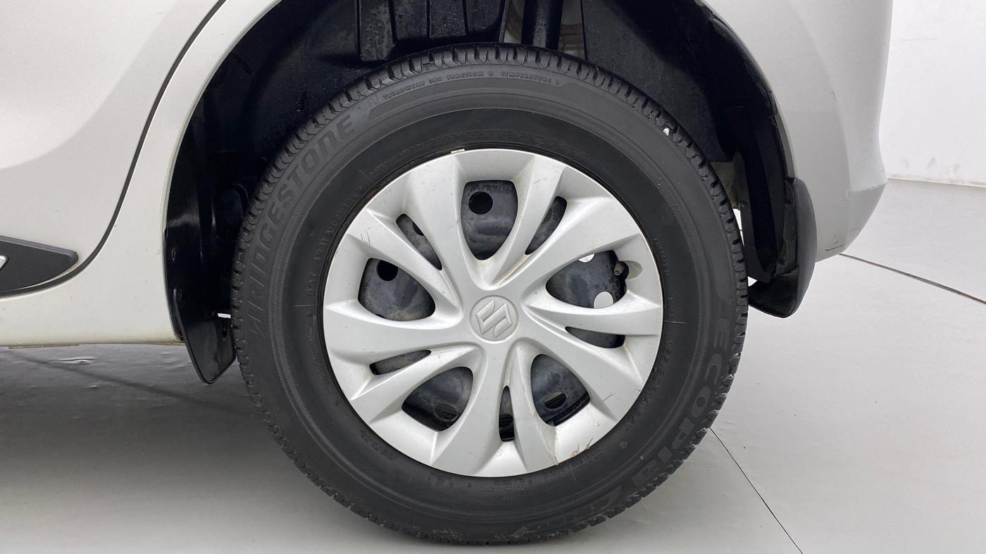 2019 Maruti Swift VXI, Petrol, Manual, 32,312 km, Left Rear Wheel