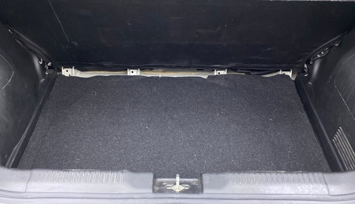 2019 Maruti Swift VXI, Petrol, Manual, 32,312 km, Boot Inside