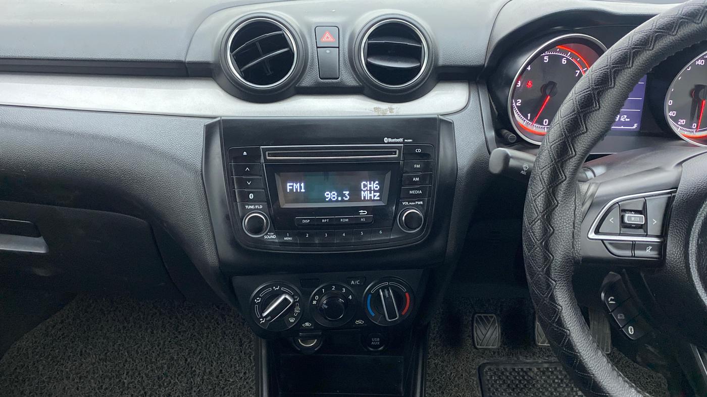 2019 Maruti Swift VXI, Petrol, Manual, 32,312 km, Air Conditioner