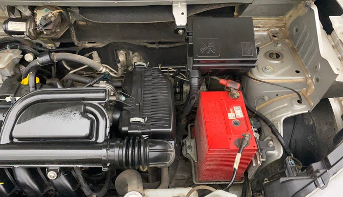 2019 Renault Kwid RXT 1.0, Petrol, Manual, 22,124 km, Engine View - Left