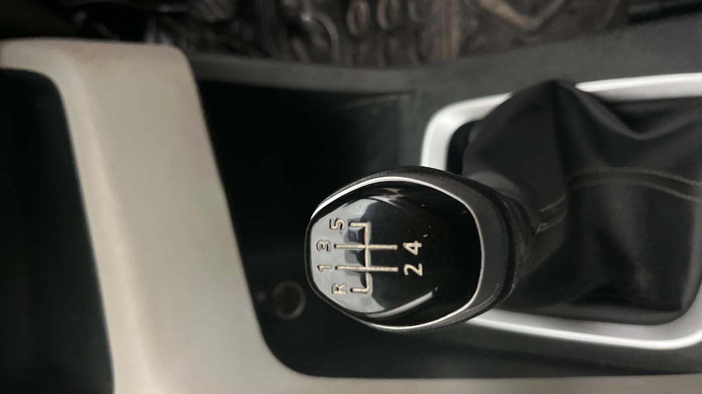 2021 Nissan MAGNITE XL, Petrol, Manual, 19,105 km, Gear Lever