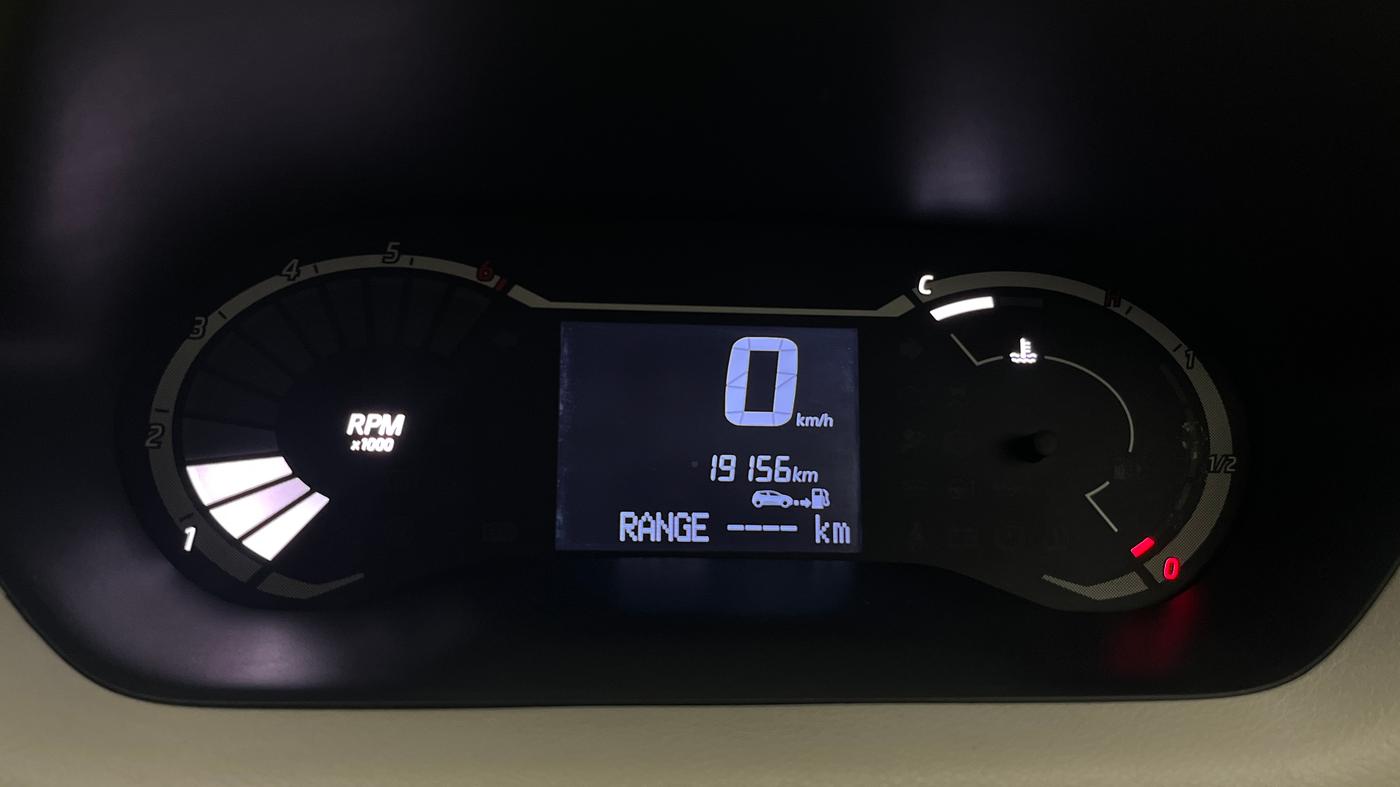 2021 Nissan MAGNITE XL, Petrol, Manual, 19,105 km, Odometer Image