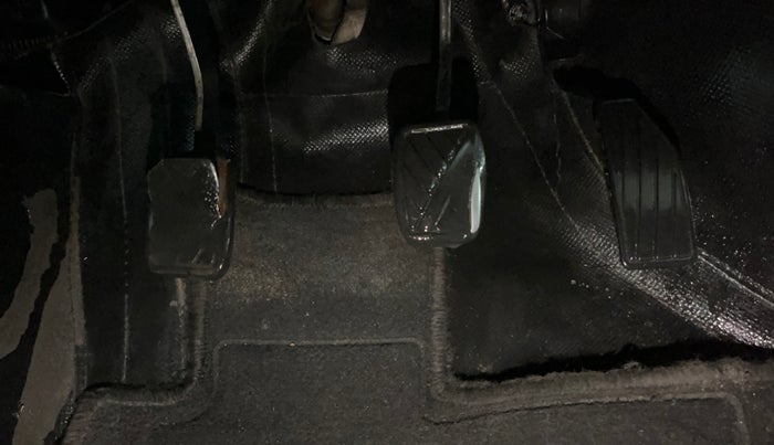 2022 Maruti New Wagon-R VXI CNG 1.0, CNG, Manual, 65,331 km, Pedals