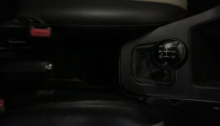 2022 Maruti New Wagon-R VXI CNG 1.0, CNG, Manual, 65,331 km, Gear Lever
