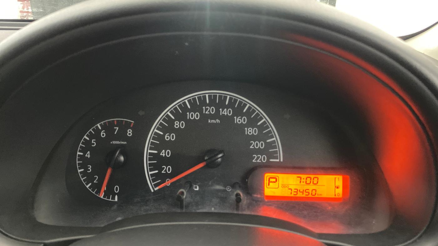 2017 Nissan Sunny XV CVT, Petrol, Automatic, 73,384 km, Odometer Image