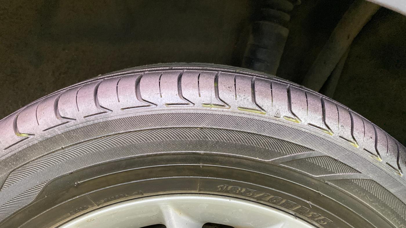 2017 Nissan Sunny XV CVT, Petrol, Automatic, 73,384 km, Left Rear Tyre Tread