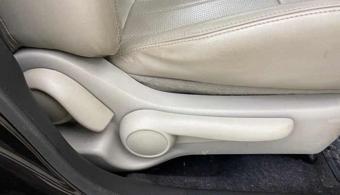 2017 Nissan Sunny XV CVT, Petrol, Automatic, 73,447 km, Driver Side Adjustment Panel