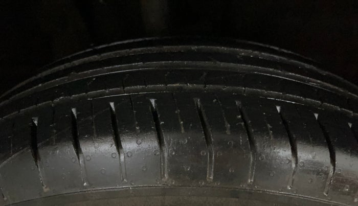 2022 Tata PUNCH PURE MT, Petrol, Manual, 38,333 km, Right Front Tyre Tread