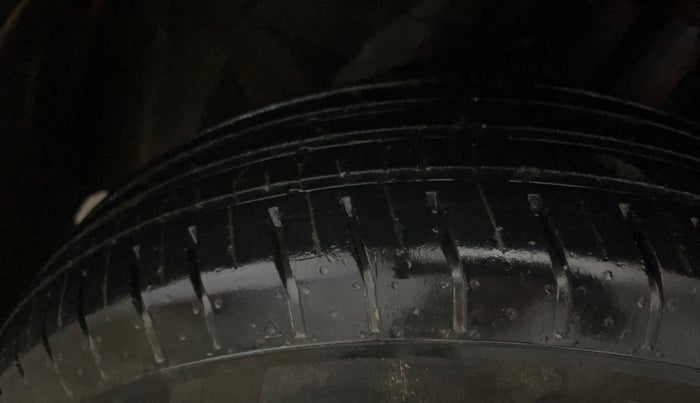 2022 Tata PUNCH PURE MT, Petrol, Manual, 38,333 km, Left Front Tyre Tread