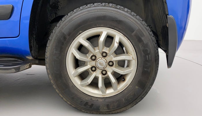 2016 Mahindra TUV300 T8, Diesel, Manual, 47,528 km, Left Rear Wheel