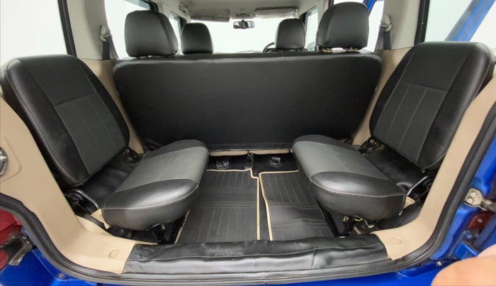 2016 Mahindra TUV300 T8, Diesel, Manual, 47,528 km, Third Seat Row ( optional )