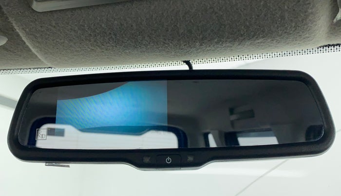 2016 Mahindra TUV300 T8, Diesel, Manual, 47,528 km, IRVM Reverse Camera