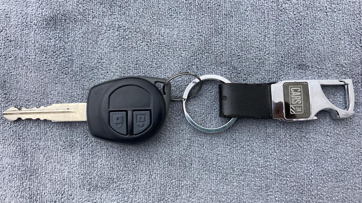 2018 Maruti Wagon R 1.0 VXI, Petrol, Manual, 15,549 km, Key Close Up