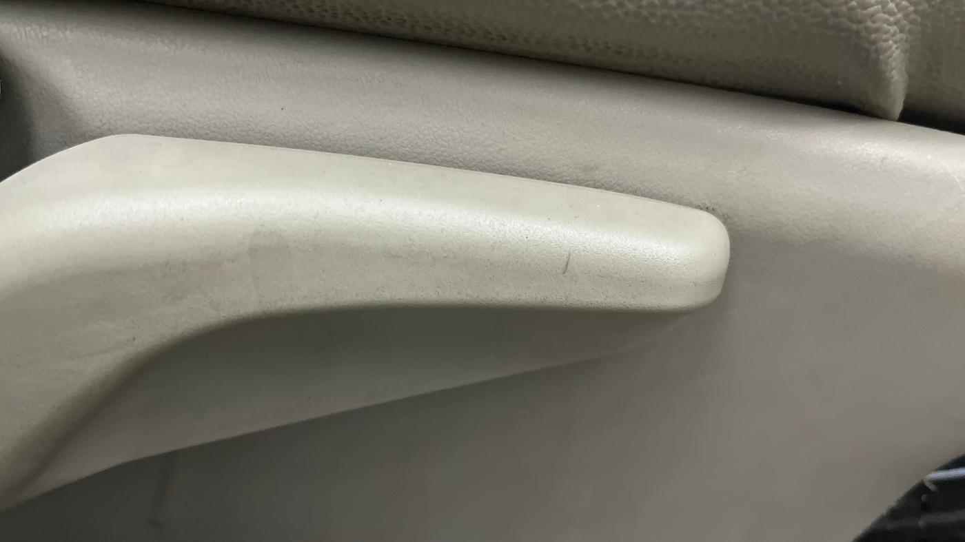 2016 Toyota Etios G, Petrol, Manual, 27,162 km, Driver Side Adjustment Panel