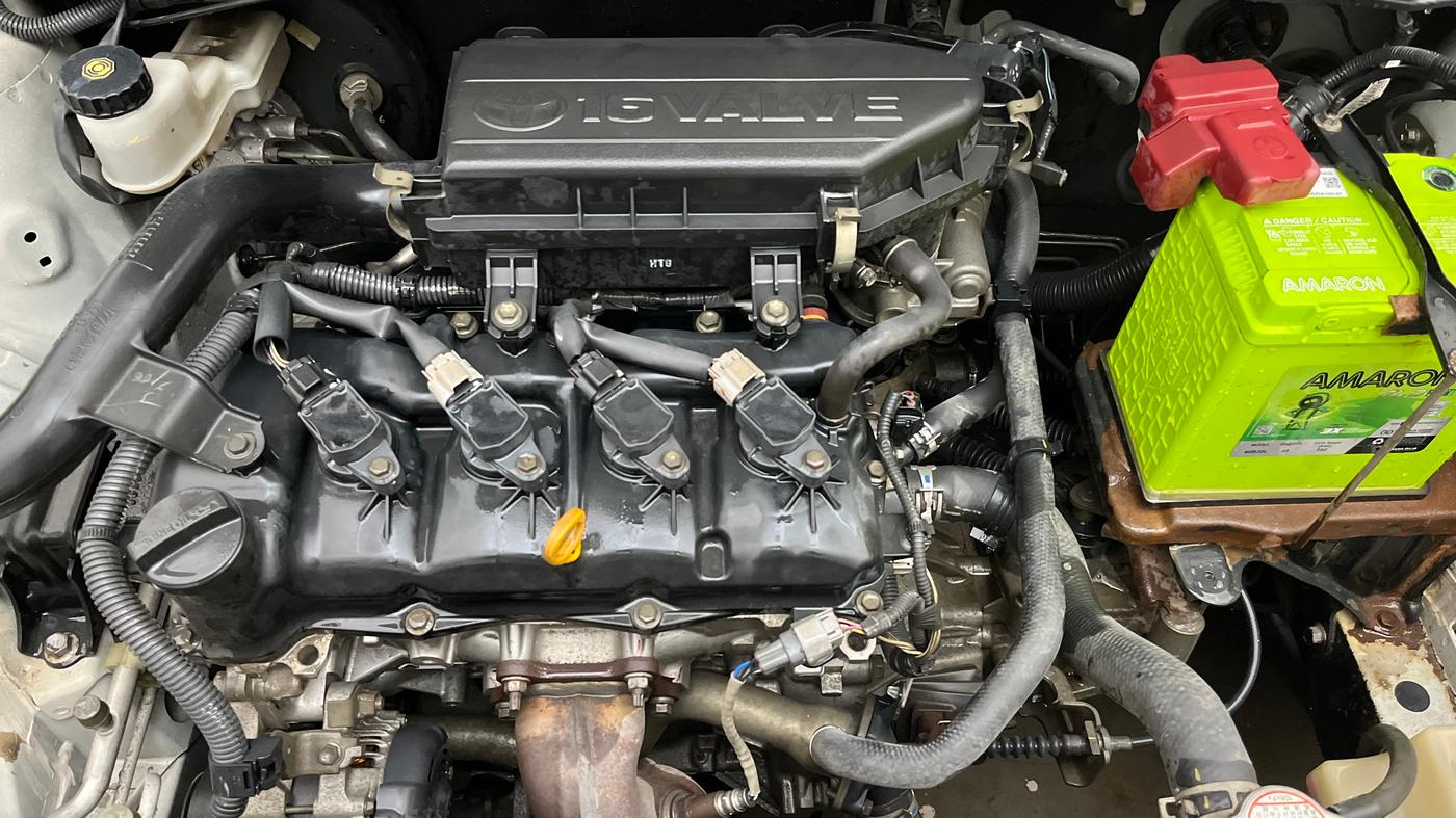 2016 Toyota Etios G, Petrol, Manual, 27,162 km, Engine View