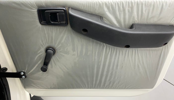 2022 Mahindra Bolero B4, Diesel, Manual, 47,114 km, Driver Side Door Panels Control