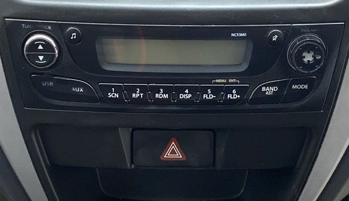 2017 Maruti Alto 800 VXI, Petrol, Manual, 83,403 km, Infotainment system - Button has minor damage