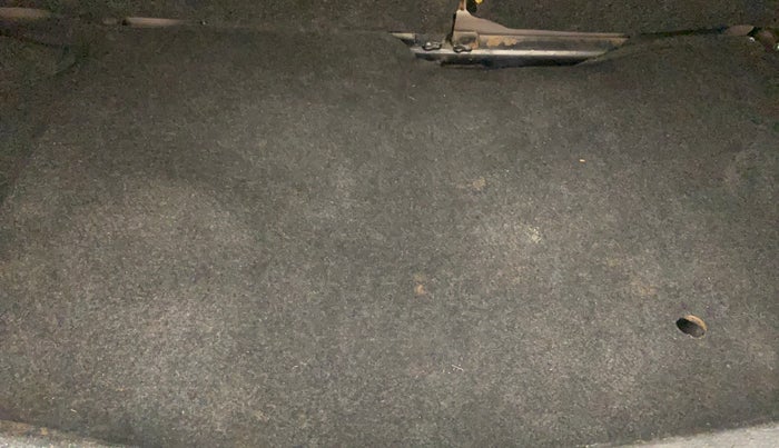 2015 Maruti Wagon R 1.0 VXI, Petrol, Manual, 79,189 km, Boot Inside