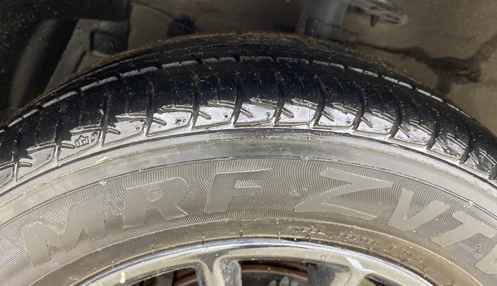 2017 Maruti Ciaz DELTA 1.4 AT PETROL, Petrol, Automatic, 61,821 km, Left Front Tyre Tread