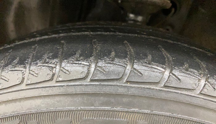 2020 Maruti New Wagon-R VXI (O) 1.2 AMT, Petrol, Automatic, 86,495 km, Left Front Tyre Tread