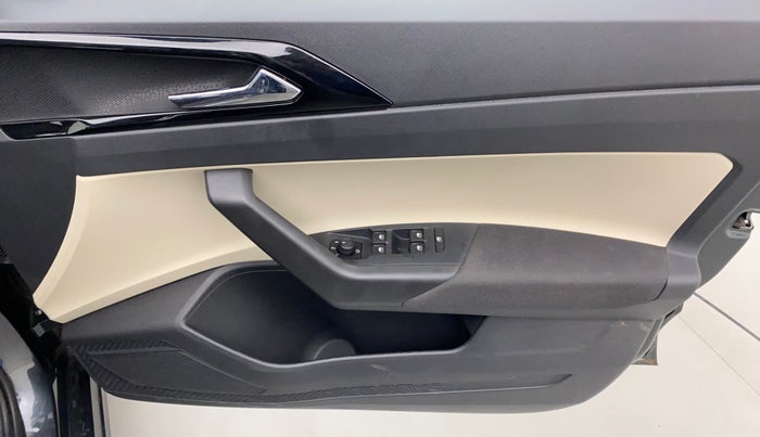 2022 Skoda SLAVIA AMBITION 1.0L TSI MT, Petrol, Manual, 3,463 km, Driver Side Door Panels Control