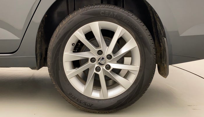 2022 Skoda SLAVIA AMBITION 1.0L TSI MT, Petrol, Manual, 3,463 km, Left Rear Wheel