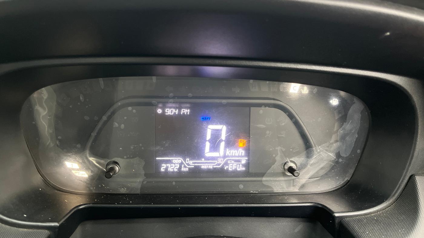 2023 Tata PUNCH ADVENTURE MT, Petrol, Manual, 27,221 km, Odometer Image