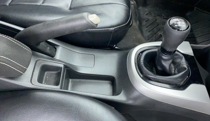 2017 Honda WR-V 1.2 i-VTEC VX MT, Petrol, Manual, 23,023 km, Gear Lever