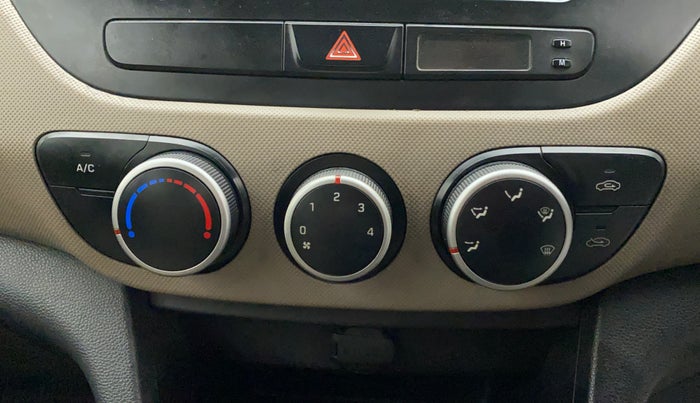 2015 Hyundai Xcent S 1.2, Petrol, Manual, 72,377 km, AC Unit - Car heater not working