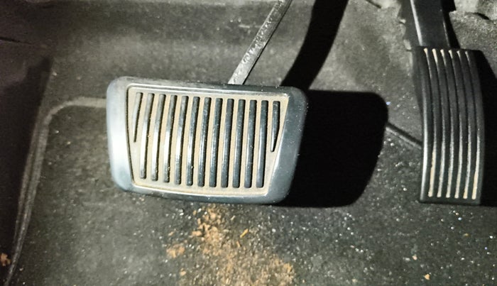 2016 Hyundai Verna FLUIDIC 4S 1.6 VTVT S AT, Petrol, Automatic, 78,631 km, Pedals